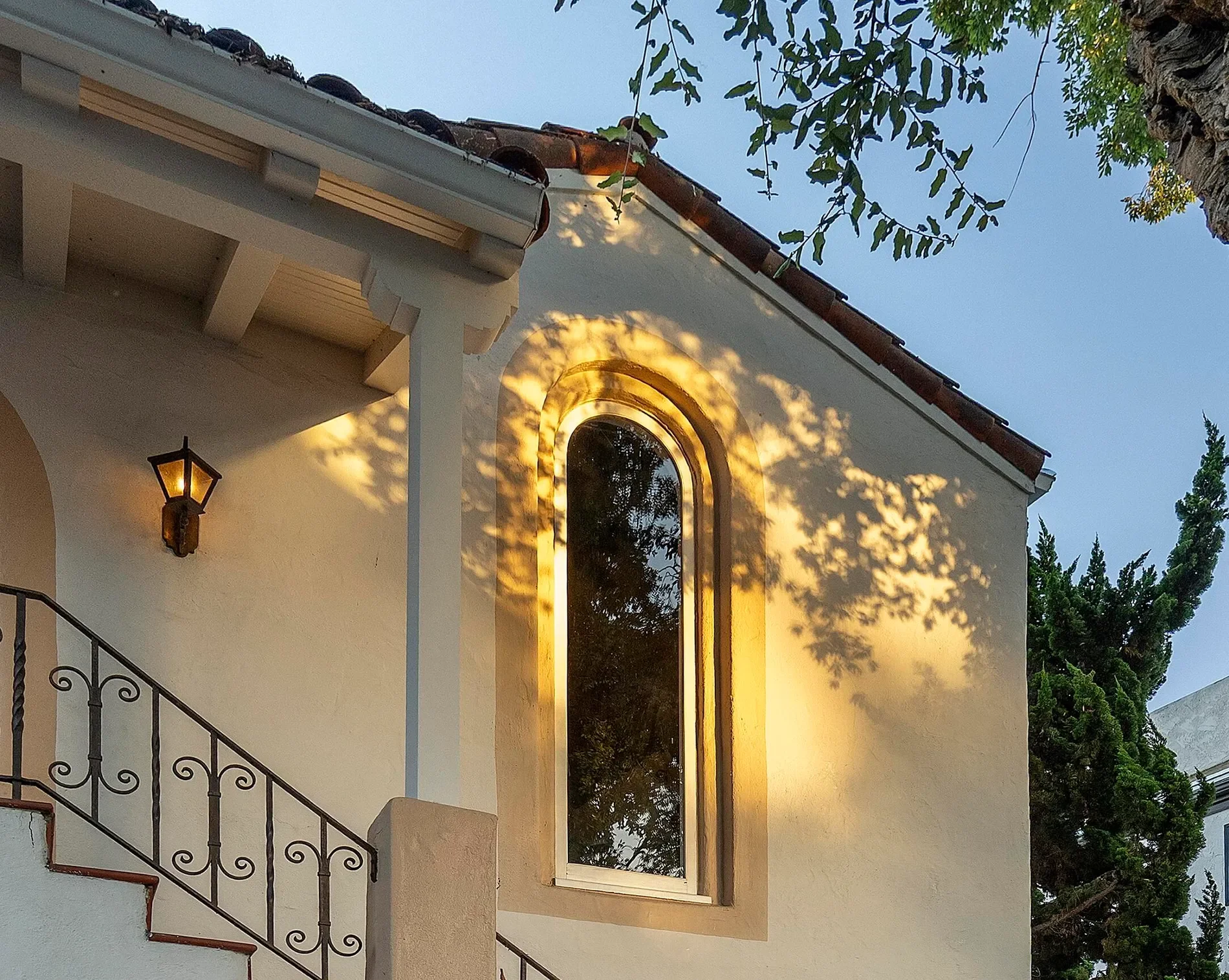 111 Chapala Street, Santa Barbara, California, United States. - Photo 25