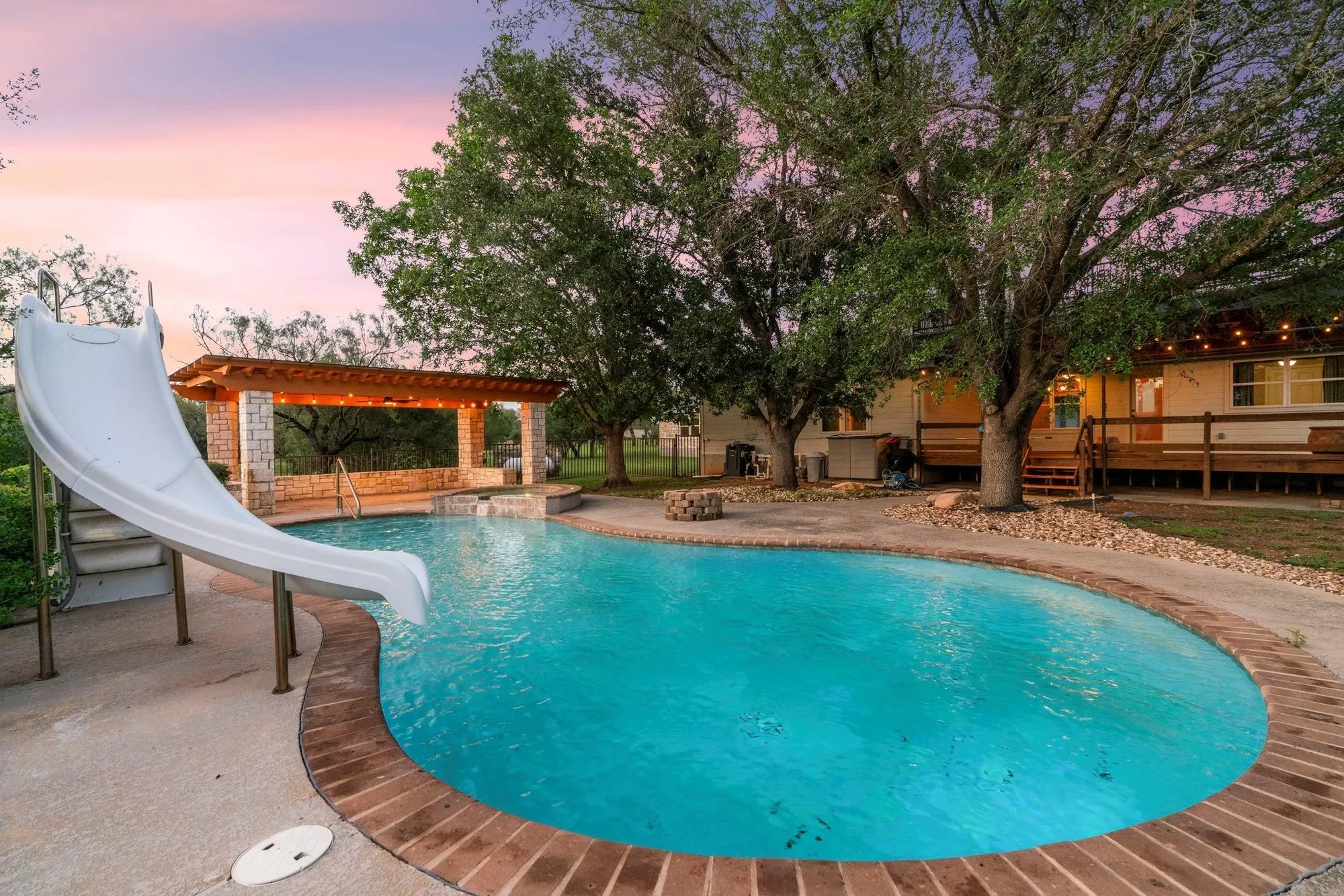 1237 Ridge Harbor DR, Spicewood, Texas, United States. - Photo 30
