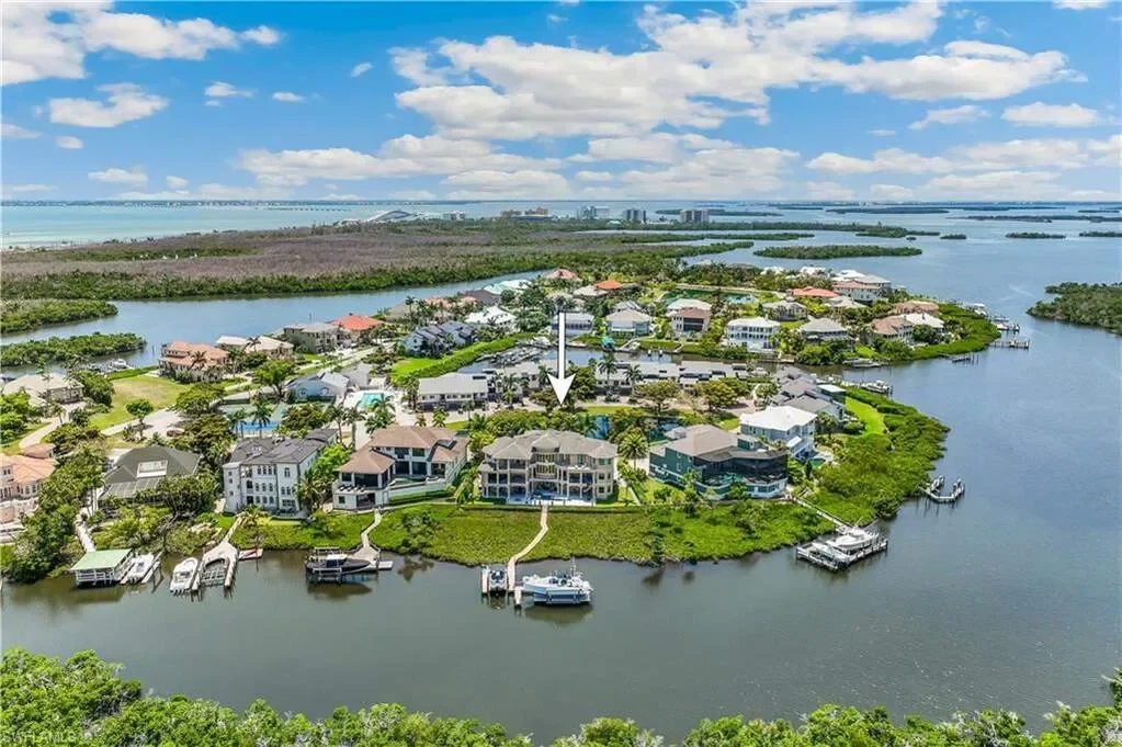 17059 Marina Cove LN, Fort Myers, FL, 33908, USA, Fort Myers, Florida, United States. - Photo 39