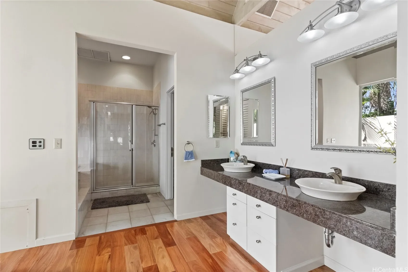 630 Ahakea Street, Honolulu, HI 96816, Honolulu, Hawaii, United States. - Photo 2