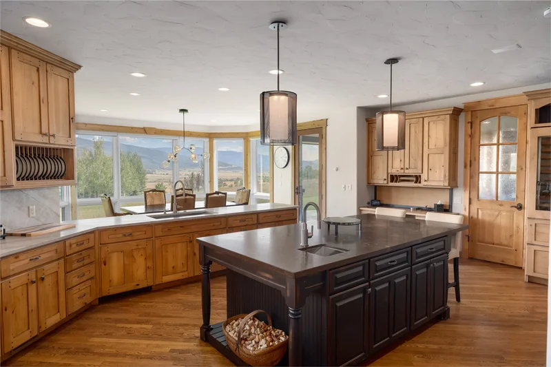 31105 Countryside Road , Steamboat Springs, CO 80487, Steamboat Springs, Colorado, United States. - Photo 11