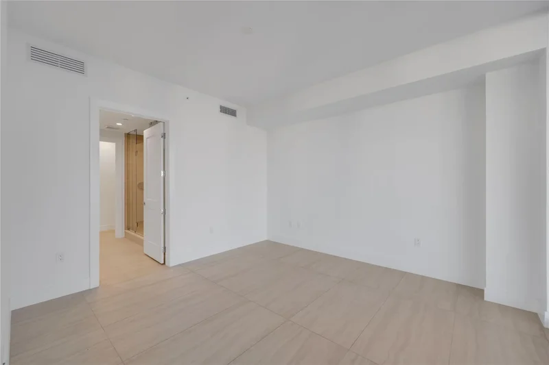 151 N Seabreeze Blvd 903E, Fort Lauderdale, Florida, United States. - Photo 16
