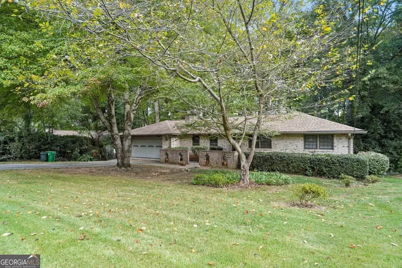 3288 N Embry Circle, Atlanta, GA 30341, Chamblee, Georgia, United States. - Photo 5