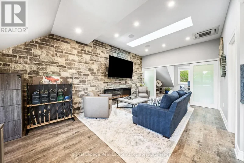 96 DELREX BOULEVARD, Halton Hills, ON, L7G3X9, CANADA, Halton Hills, Ontario, Canada. - Photo 25