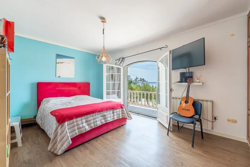 Detached House, 4 Bedrooms, For Sale