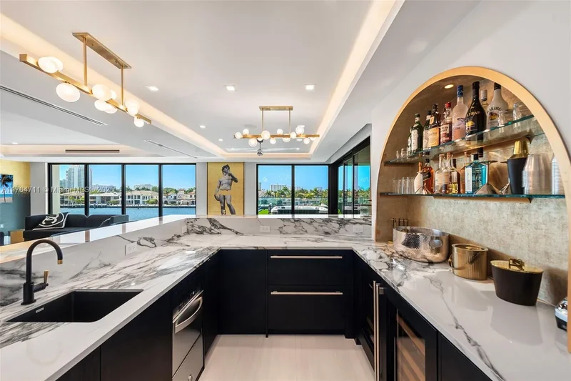 501 Middle River Dr, Fort Lauderdale, Florida, United States. - Photo 42