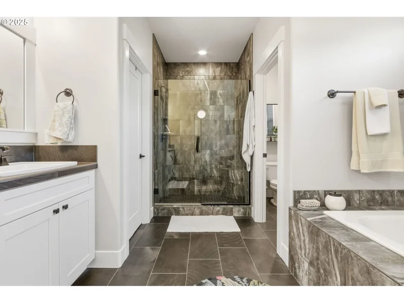 16523 NE 170TH AVE, Brush Prairie, WA 98606, Brush Prairie, Washington, United States. - Photo 18