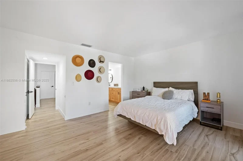 2600 Cardena St 11, Coral Gables, Florida, United States. - Photo 31