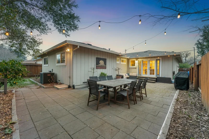 19440 Riverside Drive , Sonoma, CA 95476, Sonoma, California, United States. - Photo 45