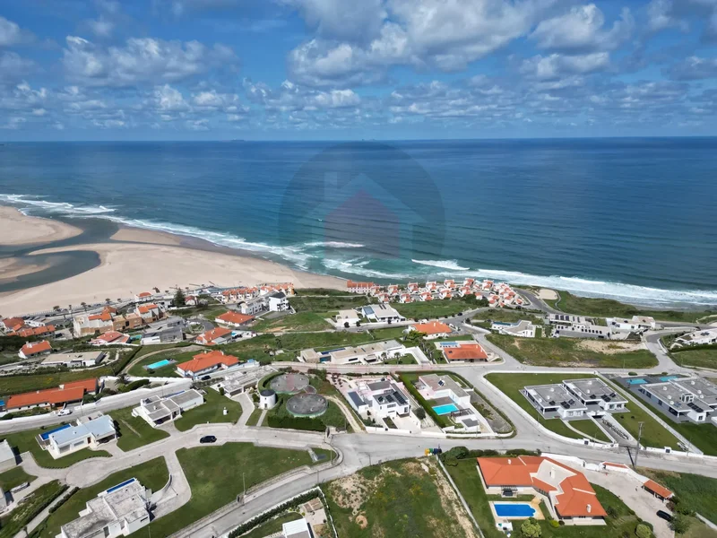 Foz do Arelho, Leiria District, Portugal. - Photo 6