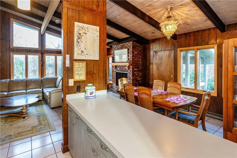 35 Sunset Avenue, South Kingstown, Rhode Island, United States. - Photo 11