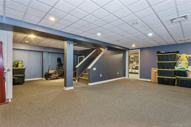 319 Harbor Drive, Long Beach, New York, United States. - Photo 27