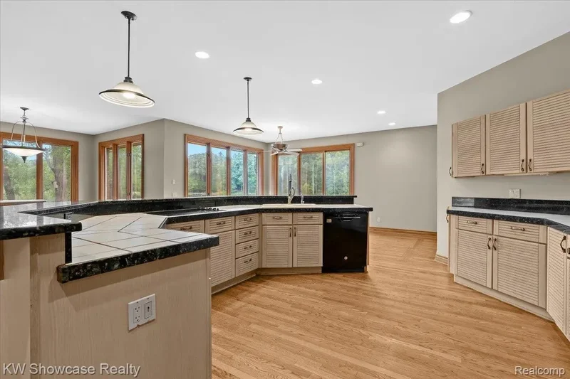 7950 Clement Road, Village Of Clarkston, MI 48346, Clarkston, Michigan, United States. - Photo 28