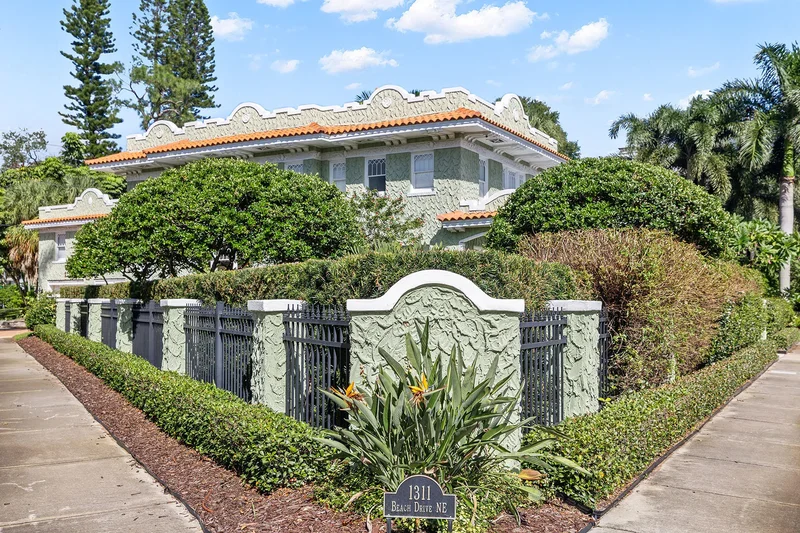 1311 Beach Drive NE, St Petersburg, FL 33701, St. Petersburg, Florida, United States. - Photo 13