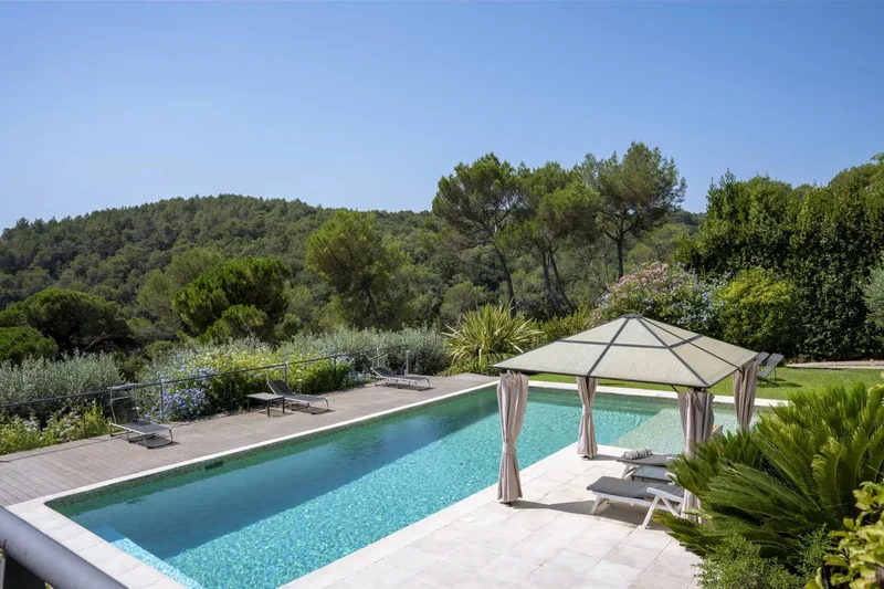 Valbonne, Provence-Alpes-Côte d'Azur, France. - Photo 10