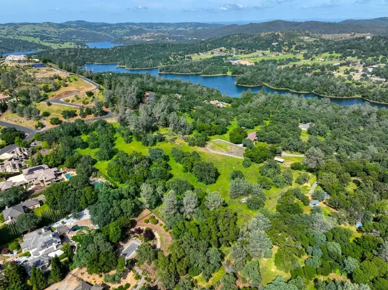 1301 Lomita Court, El Dorado Hills, California, United States. - Photo 32