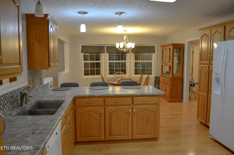 170 Pin Oak Lane, Crossville, TN 38555, Crossville, Tennessee, United States. - Photo 44