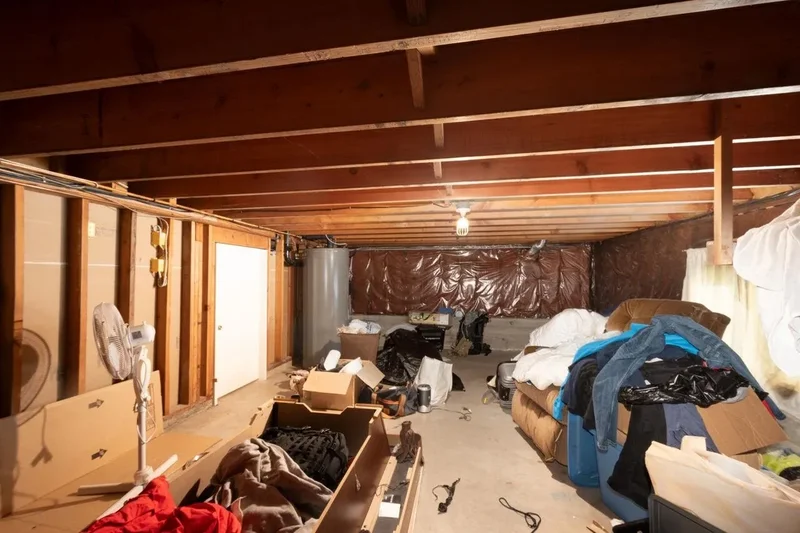 1285 Lucking Place, North Vancouver, BC, V7J3L5, CANADA, North Vancouver, British Columbia, Canada. - Photo 29