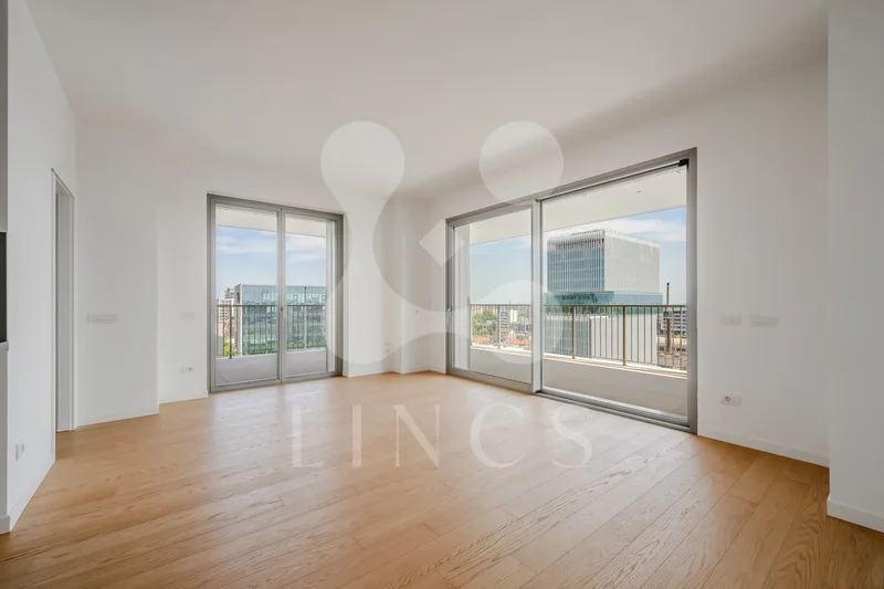 Parco Romana - Light and design on the 10th floor: new spacious two-bedroom with terrace