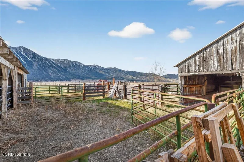 580 Nv-88, Gardnerville, NV 89460, Gardnerville, Nevada, United States. - Photo 12
