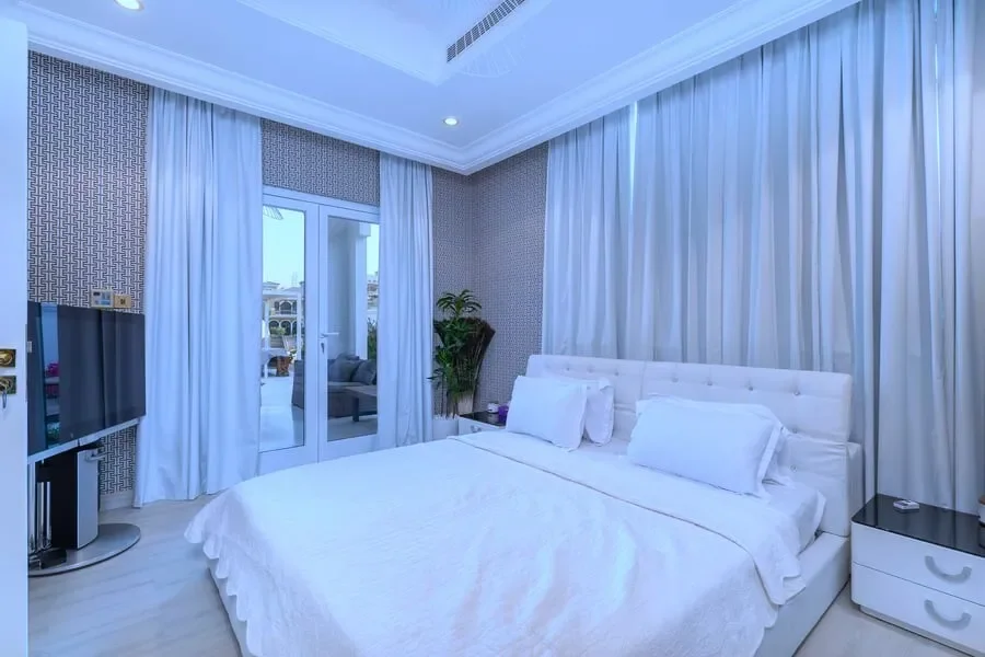 Palm Jumeirah - The Palm Jumeirah - Dubai - United Arab Emirates, Dubai, Dubai, United Arab Emirates. - Photo 2
