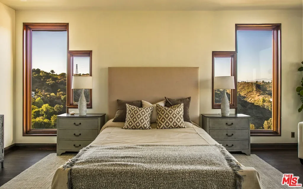 2125 Kew Drive, Los Angeles, California, United States. - Photo 35