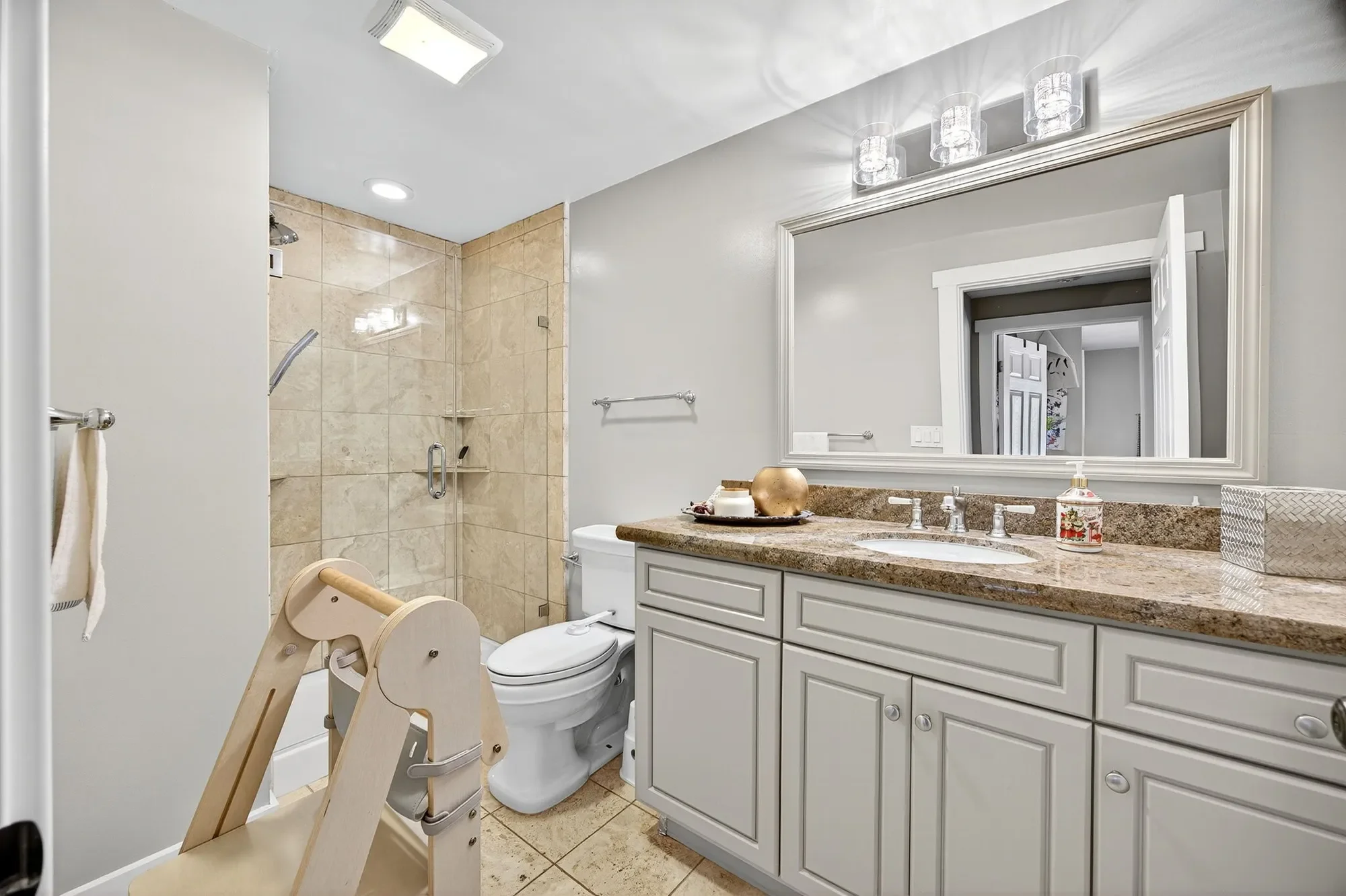 21860 Bear Creek Way , Los Gatos, CA 95033, Los Gatos, California, United States. - Photo 28
