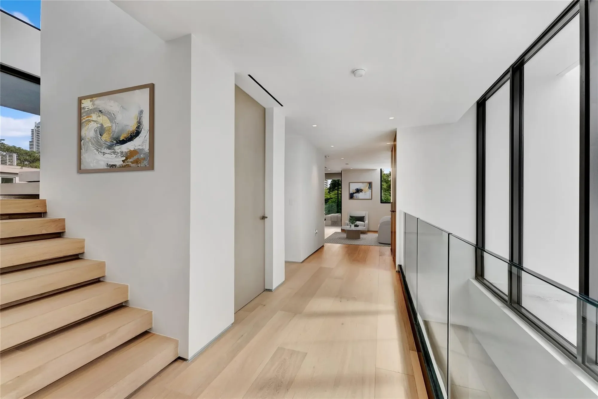 Gallery photo 3