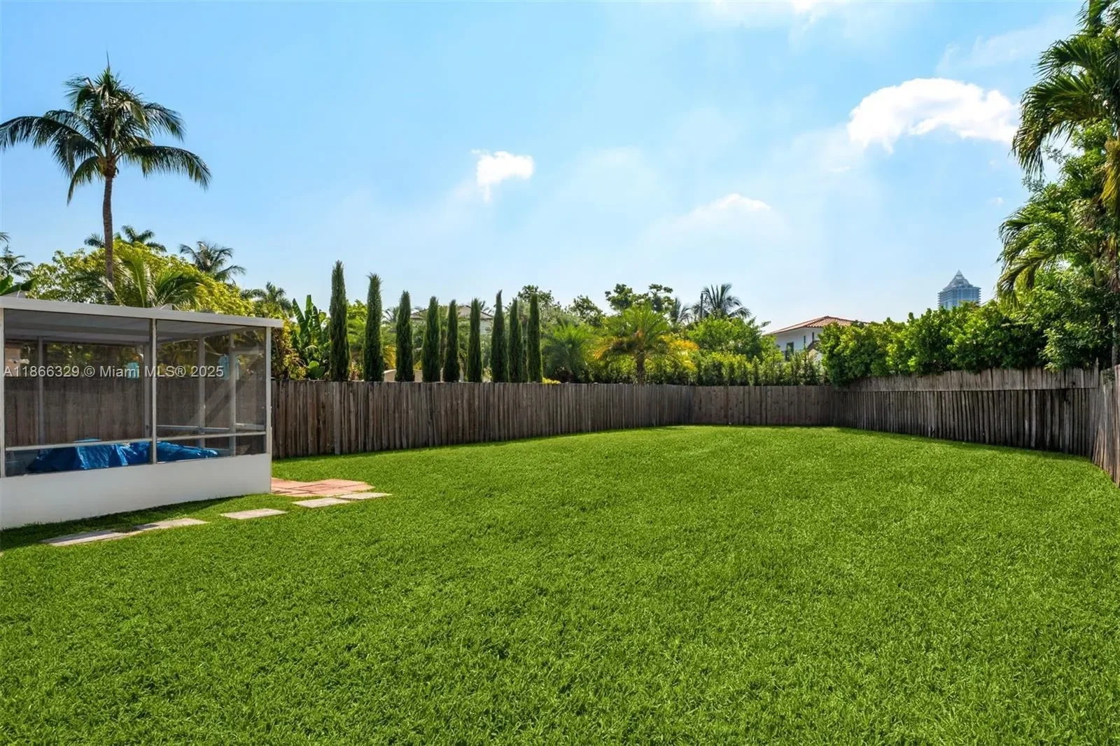 5127 Alton Rd, Miami Beach, Florida, United States. - Photo 9