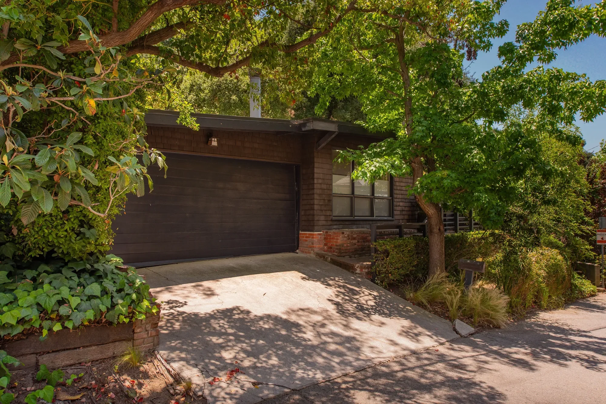 9648 Yoakum Drive , Beverly Hills, CA 90210, Beverly Hills, California, United States. - Photo 12
