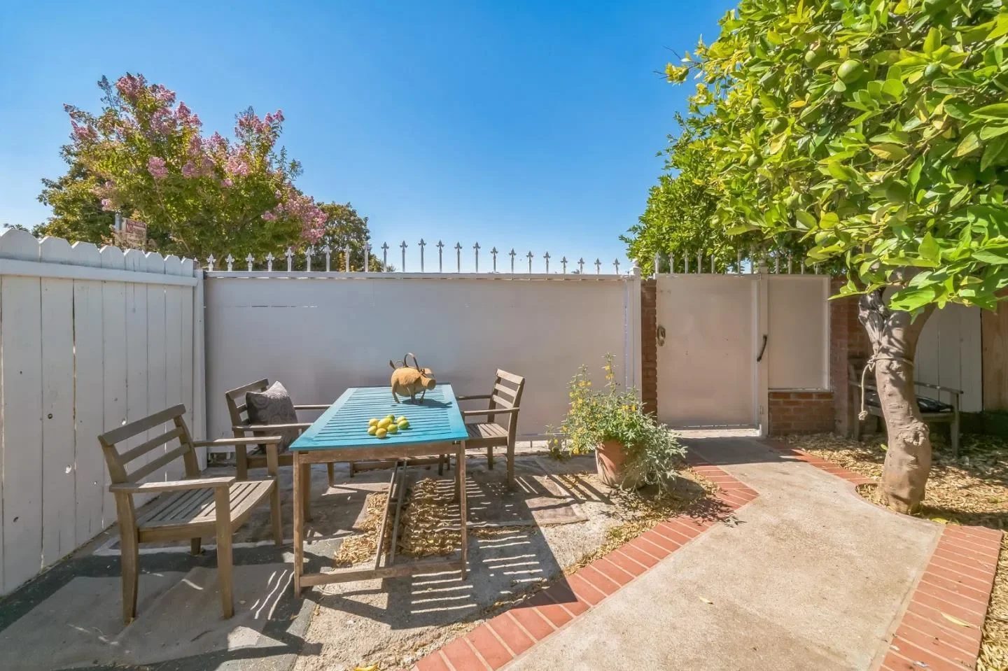Property photo 9