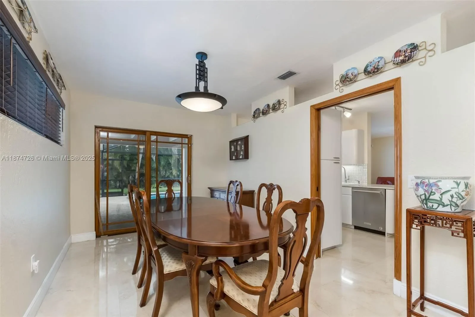 13901 SW 78th Pl, Coral Gables, Florida, United States. - Photo 6