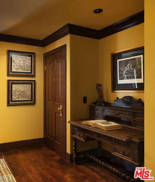 960 N Doheny Drive 306, West Hollywood, California, United States. - Photo 15