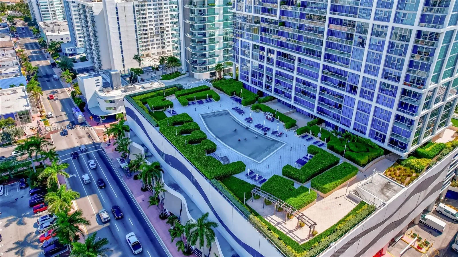 6799 Collins Ave 405, Miami Beach, Florida, United States. - Photo 27