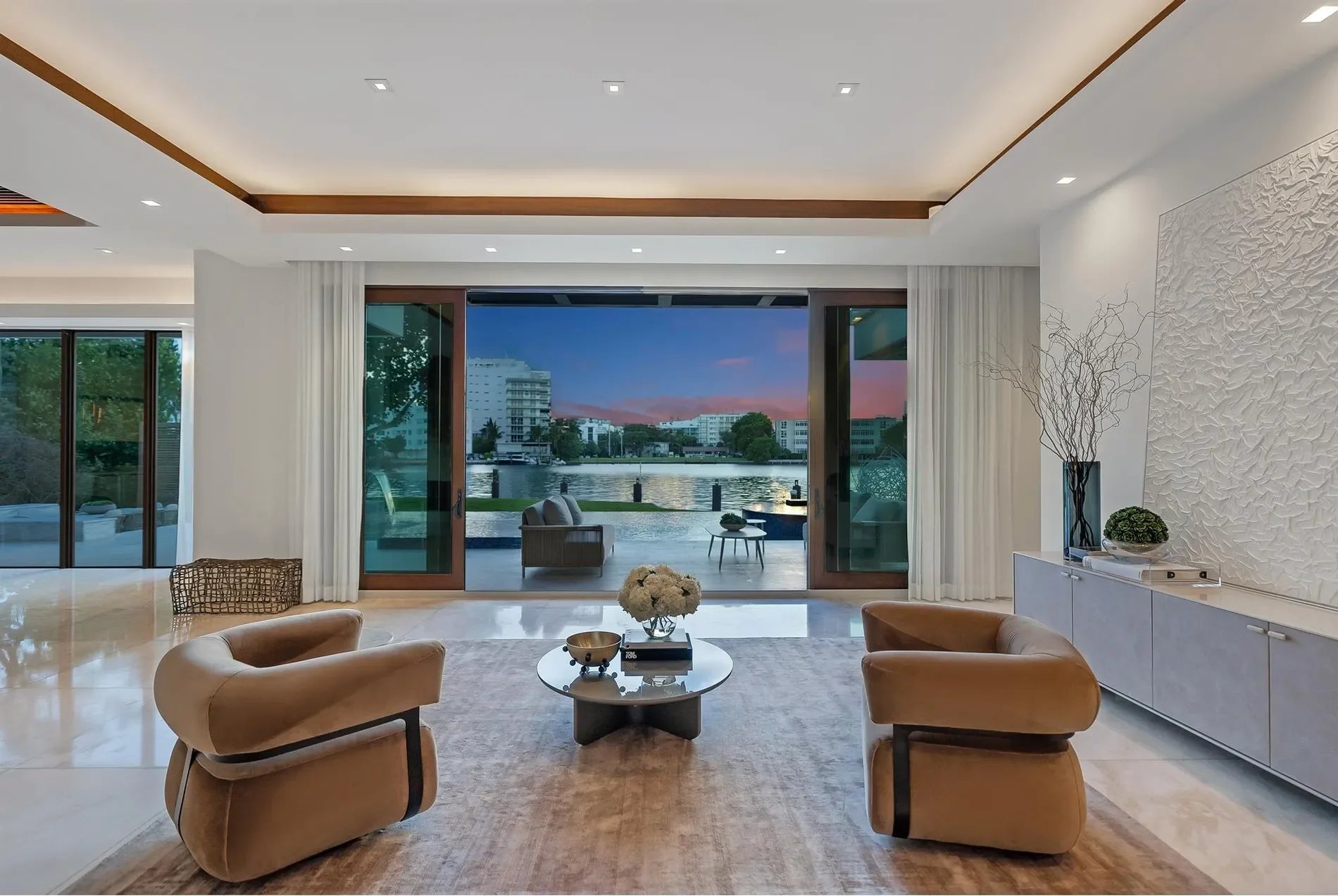 100 Bal Bay Dr, Bal Harbour, Florida, United States. - Photo 44