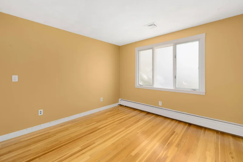 50 Green Street , Wrentham, MA 02093, Wrentham, Massachusetts, United States. - Photo 20
