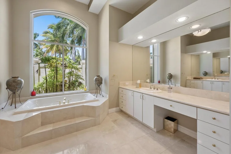 1648 Cypress Row Drive, West Palm Beach, Florida, United States. - Photo 38