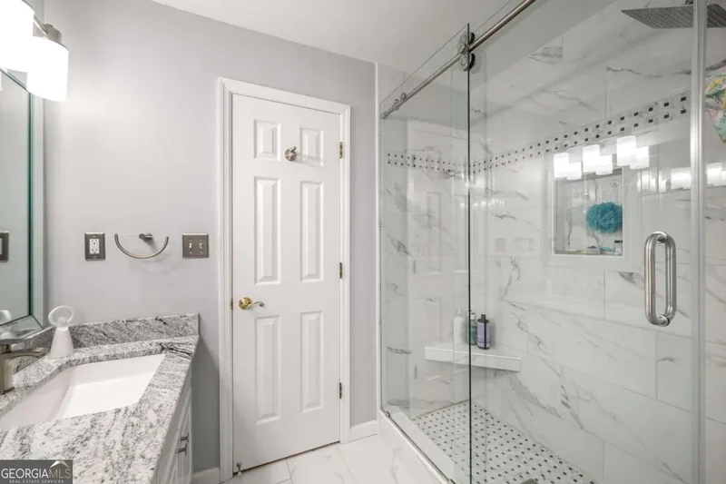 6040 Neely Farm Drive, Peachtree Corners, GA 30092, Peachtree Corners, Georgia, United States. - Photo 59