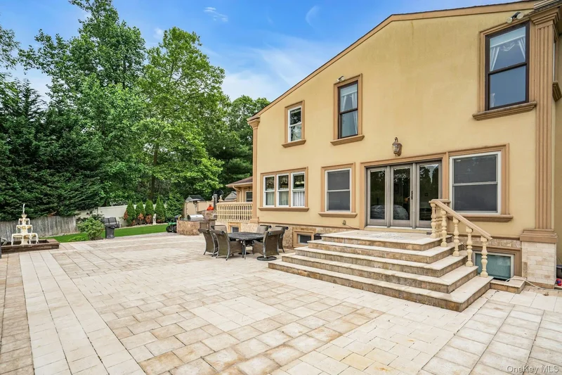 41 Hearthstone Drive, Huntington Station, New York, United States. - Photo 25