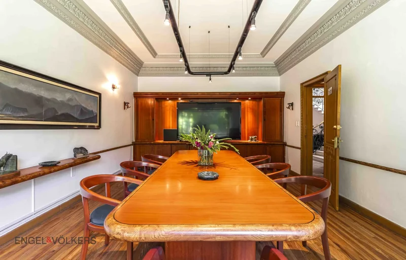 Historic Elegance Steps from the heart of Polanco — Exclusive Property with Residential or Office Po