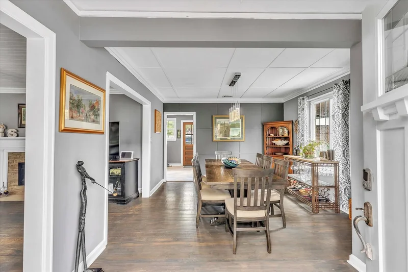 223 East 64th Street, Savannah, GA 31405, Savannah, Georgia, United States. - Photo 2