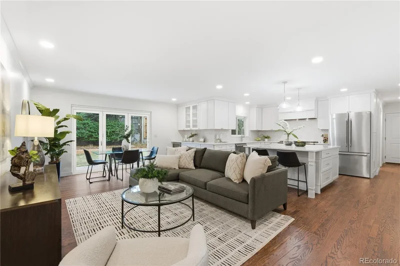 545 S Harrison Lane, Denver, Colorado, United States. - Photo 13