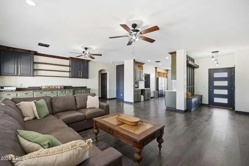 3 Bedrooms Single Family Detached