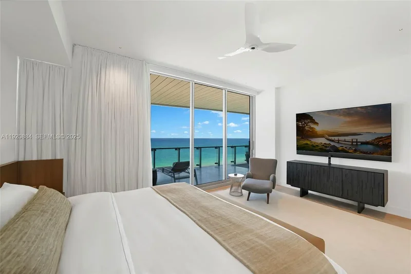 5775 Collins Ave, Miami Beach, Florida, United States. - Photo 50