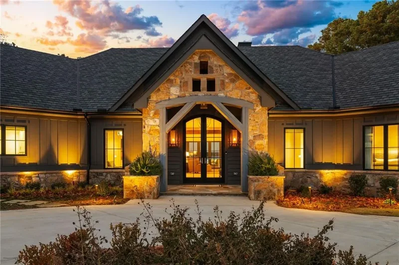 6091 GC Crow Road, Flowery Branch, Georgia, United States. - Photo 10