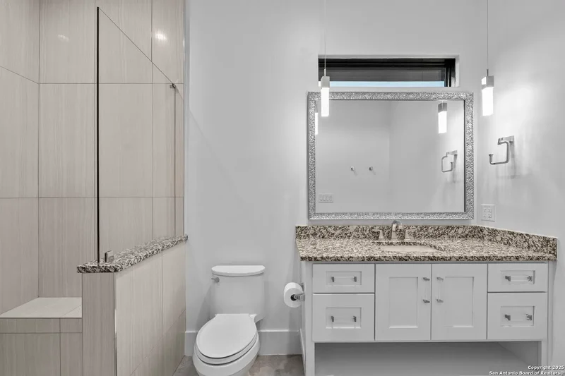 121 Greystone Pt, Boerne, TX 78006, Boerne, Texas, United States. - Photo 66