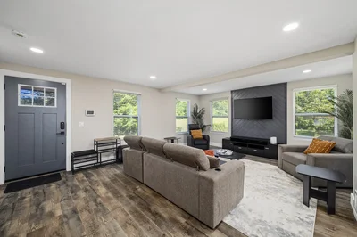 Thumbnail 25