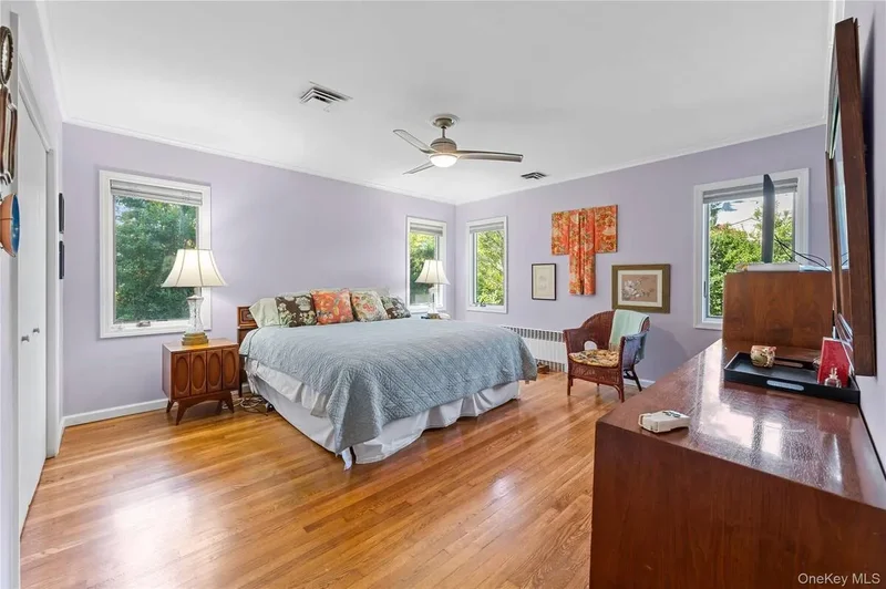 1 Willow Lane, Hewlett Harbor, New York, United States. - Photo 24