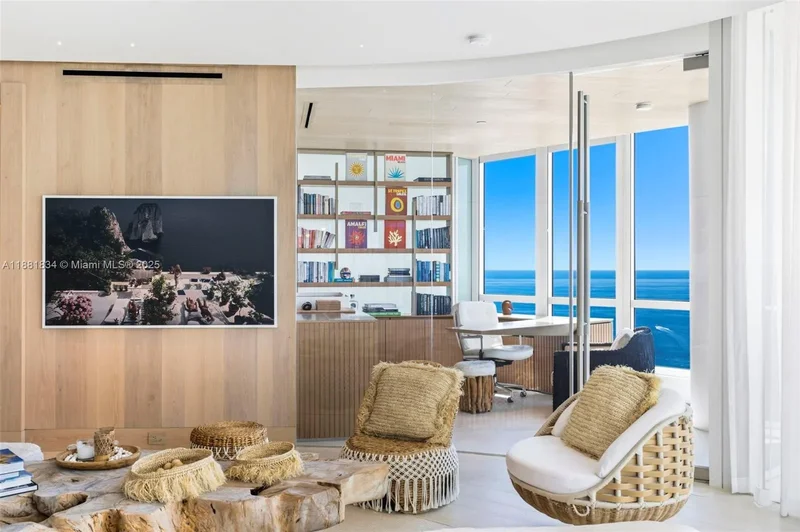 100 S Pointe Dr Unit 3803, Miami Beach, FL 33139, Miami Beach, Florida, United States. - Photo 43