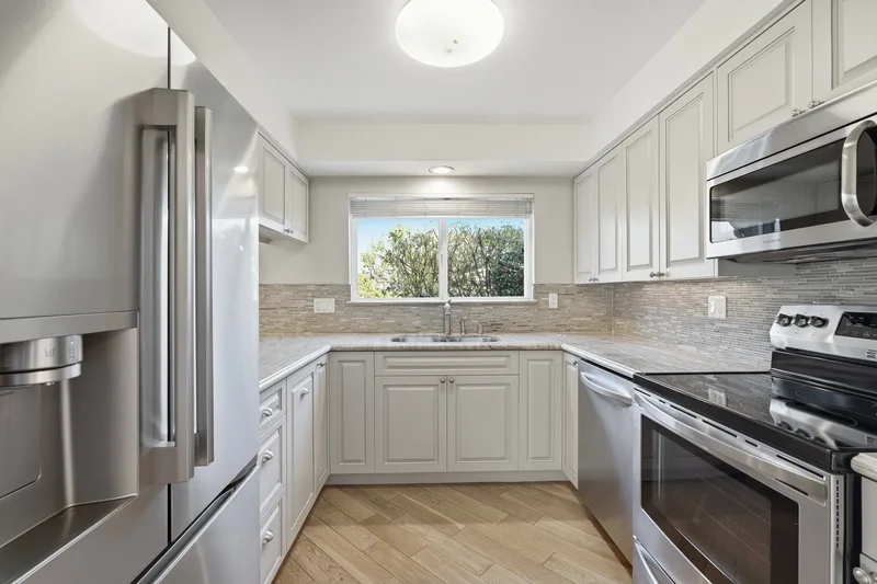 23017 Maple Avenue, Torrance, Ca 90505